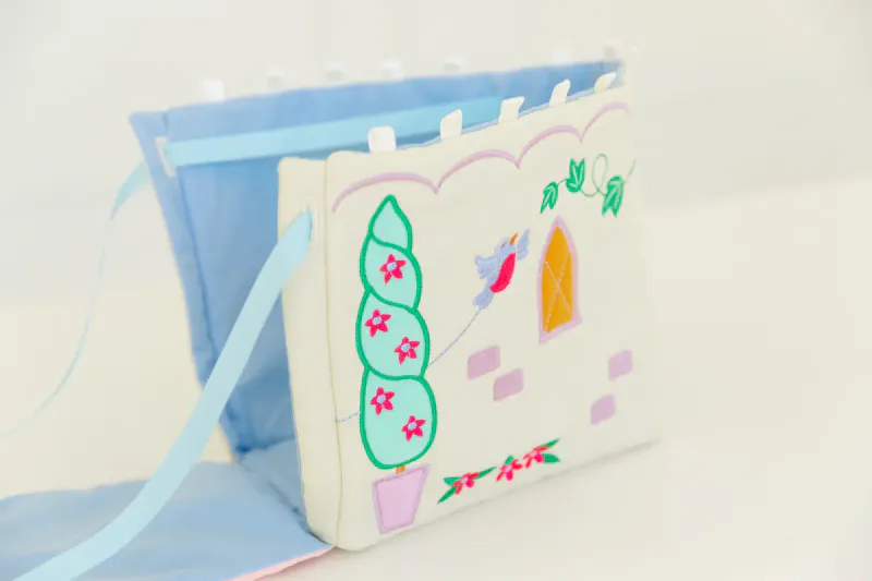 Piccoli Barn Bag - Unicorn Castle